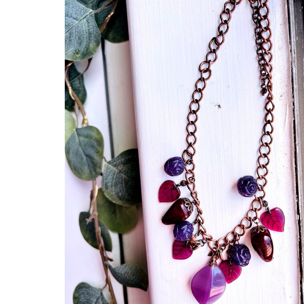Boho Purple Burgundy Charm Necklace Copper Tone Chain Carved Rose Leaf